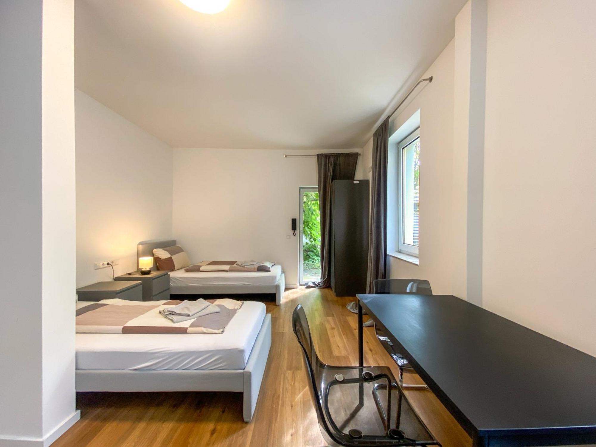 G&G Apartments Krefeld Esterno foto
